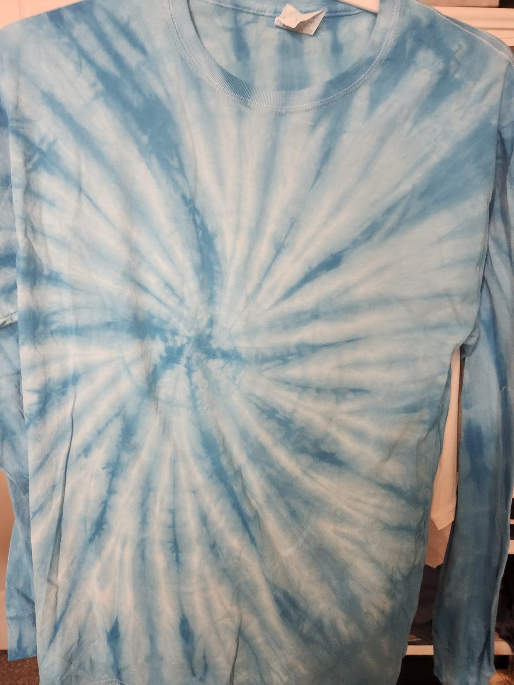Long Sleeve Tie-Dye Tee - Light Blue
